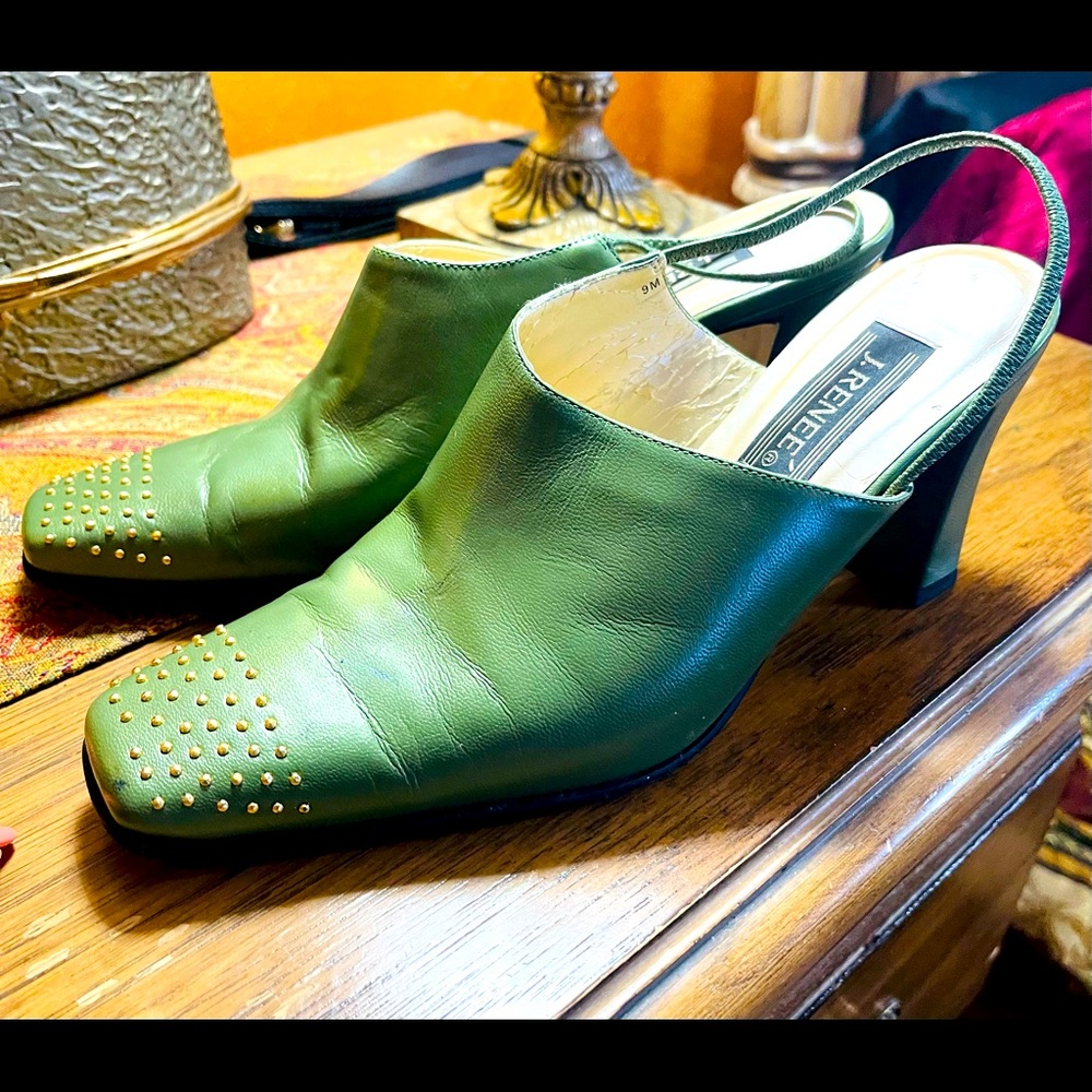 J Rene Ladies leather mule heel olive green size 9